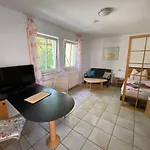 Apartmenthaus Home24 招待所 开姆尼茨