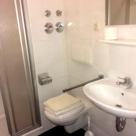 Apartmenthaus Home24 Хемниц