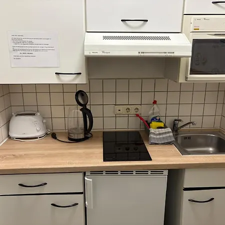 בית הארחה Apartmenthaus Home24 3*