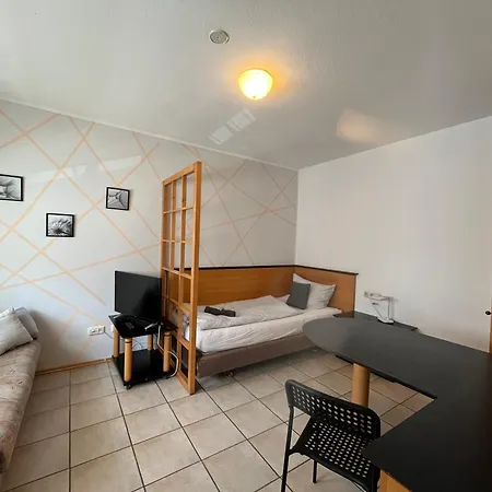 Гостевой дом Apartmenthaus Home24 Хемниц