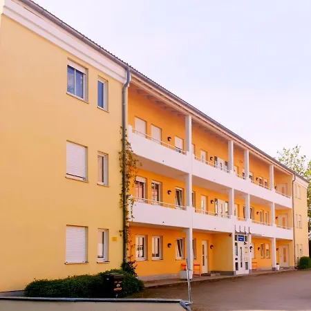 Apartmenthaus Home24 Gasthuis Chemnitz