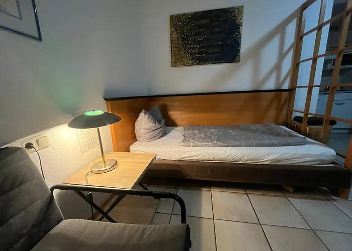 Apartmenthaus Home24 3* קמניץ