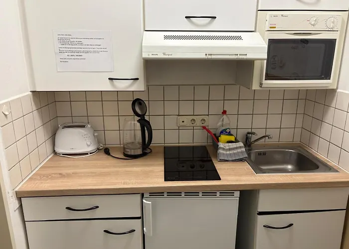 בית הארחה Apartmenthaus Home24 3*